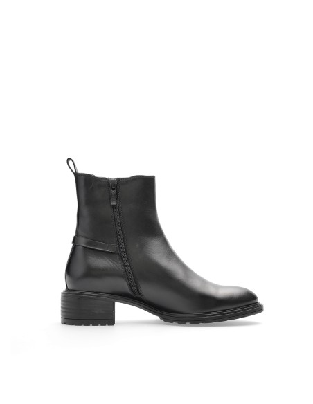 PARIS      12-26104-01