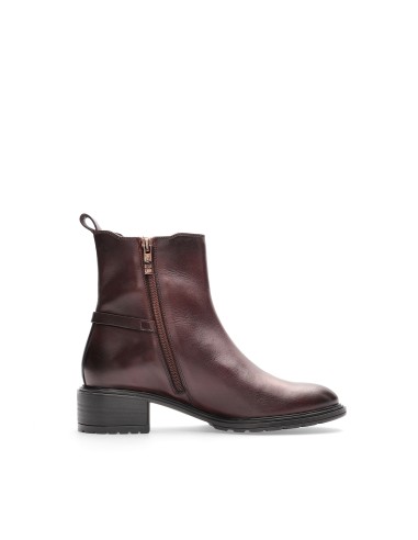 PARIS      12-26104-03