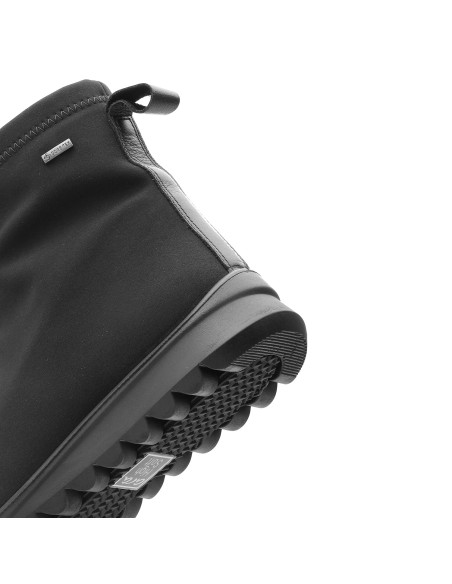 TORONTO      12-40412-01