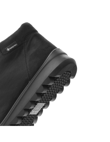 TORONTO      12-40416-01